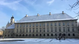 The TUM Science & Study Center Raitenhaslach in winter