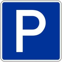 Schild: Parken in Raitenhaslach